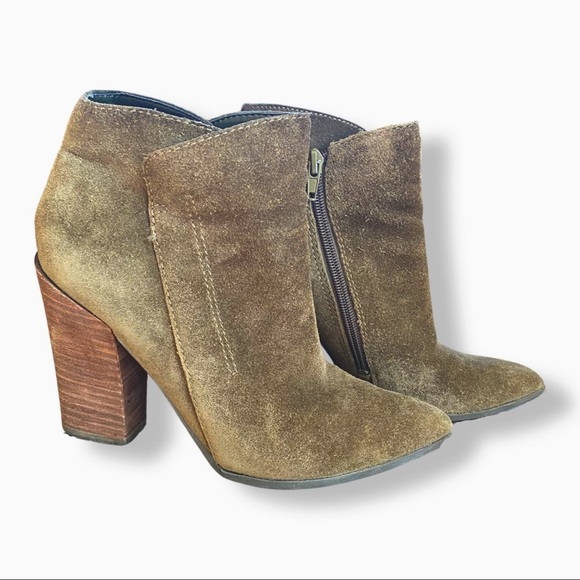 GUESS Hardey Boot - Picture 3 of 5